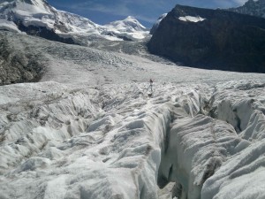 Wegmarkierungen am Gornergletscher